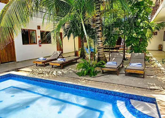 Hotel Centrico *
